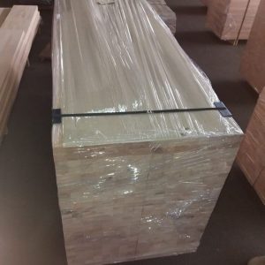 Beech massive panels